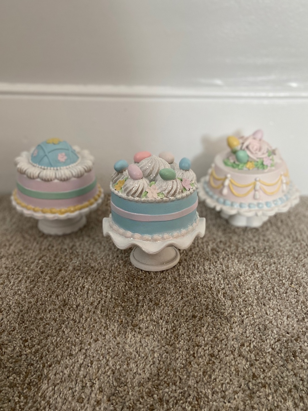 Sweet Treats Easter Cake Set of 3 - Picture 5 of 11